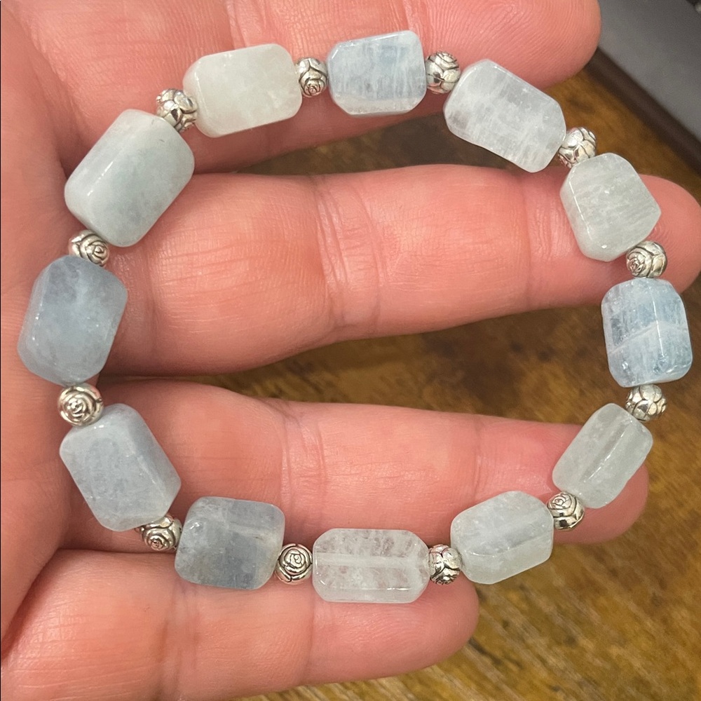 Chic Silver and Blue Bracelet Set - Picture 5 of 6